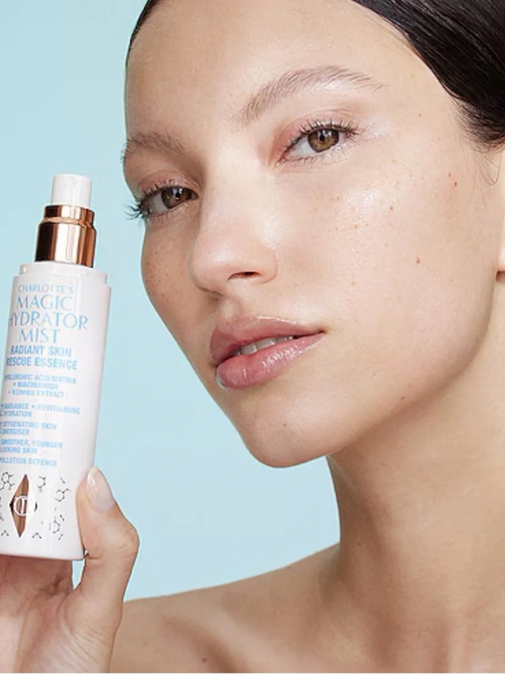 Charlotte Tilbury Rescue Essence Facial Hydration - White and Light Blue